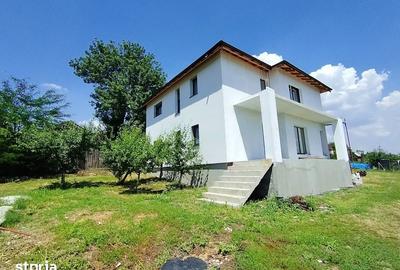 Casă cu 7 camere cu Teren 865 Mp în Bucovăț - 3