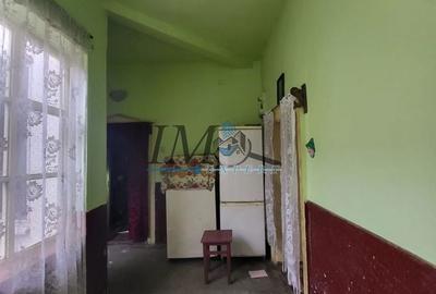 Casă cu 4 camere cu Teren 1237 Mp în Ciugud - 5