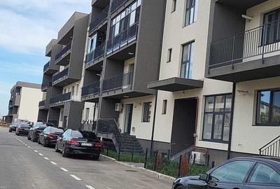 Apartament cu 2 camere decomandat în Fundeni