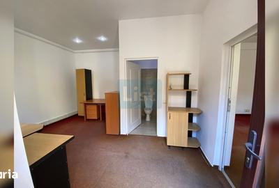 Spațiu comercial, de 58 mp, în Central - 6