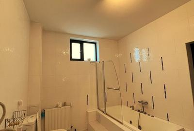 Casă cu Teren 500 Mp în 1 Decembrie - 3