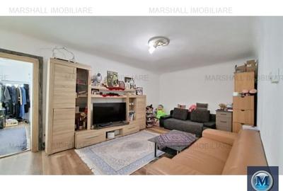 Casă cu 5 camere cu Canalizare în Central