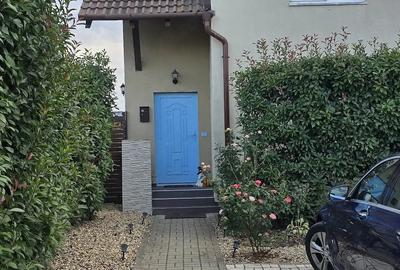 Casă cu 3 camere cu Teren 250 Mp în Vladimirescu