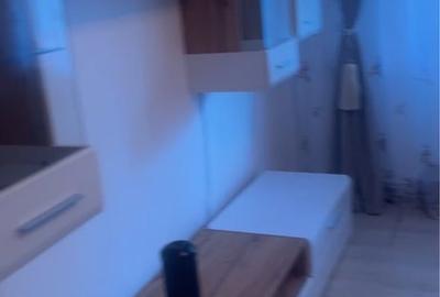 Apartament cu 2 camere decomandat în Hărmanului - 4