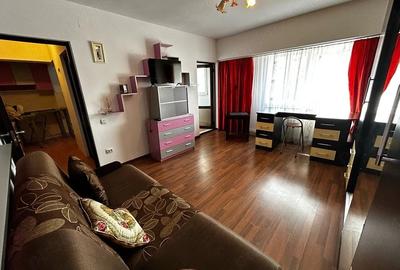 Garsonieră decomandată, mobilată în Ultracentral