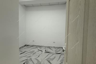 Spațiu comercial, de 80 mp, în Blașcovici - 12