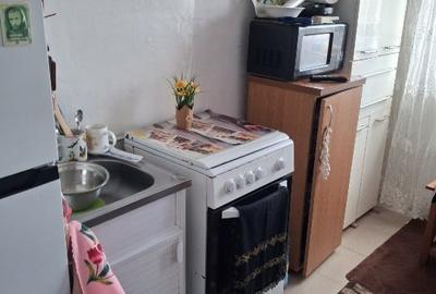 Garsonieră decomandată în CET - 2