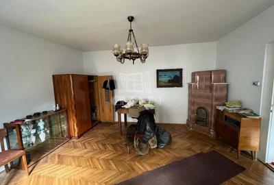 Casă individuală cu 4 camere cu Canalizare în Semicentral - 1