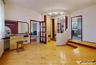 Spațiu comercial, de 293 mp, în Centrul Civic