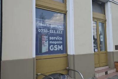 Spațiu comercial, de 48 mp, în Central - 7