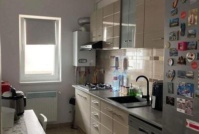 Apartament cu 2 camere decomandat în Central - 2