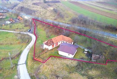 Casă individuală cu 3 camere cu Teren 1084 Mp în Vața de Jos - 9