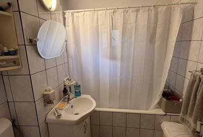 Apartament cu 4 camere decomandat în Central - 8