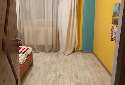 Apartament cu 2 camere decomandat în Berceni