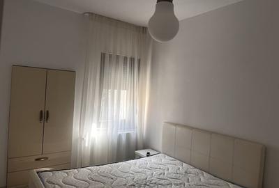 Casă cu 2 camere cu Teren 100 Mp în Exterior Vest