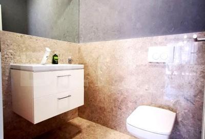Casă cu 4 camere cu Teren 330 Mp în Bucium