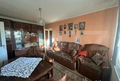 Apartament cu 2 camere semidecomandat în Micro 14