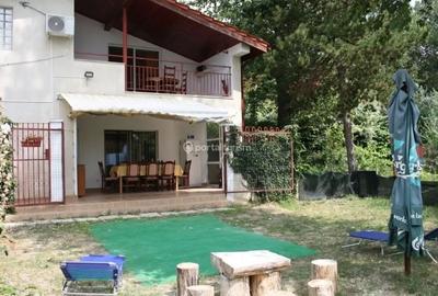 Casă cu 4 camere în Central - 3