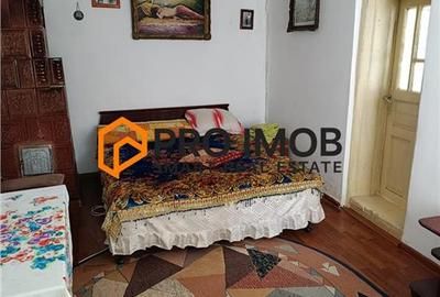 Casă individuală cu 5 camere cu Teren 976 Mp în Vadu Pașii - 5