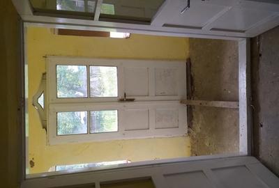 Casă cu 4 camere în Ardeoani - 3