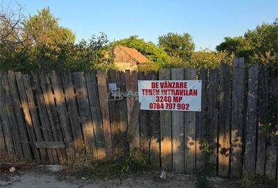 Teren de 3240 mp, în Săpoca - 2