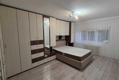Apartament cu 2 camere decomandat în Central - 3