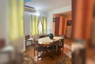 Casă cu 2 camere cu Teren 165 Mp în Brătianu