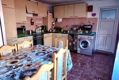 Casă cu 3 camere cu Teren 500 Mp în Blaj