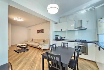 Apartament cu 3 camere semidecomandat, mobilat în Sud-Vest - 4