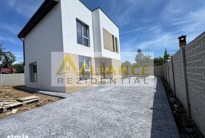 Casă cu 5 camere cu Teren 250 Mp în Vitan