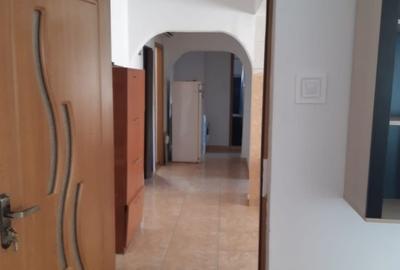 Apartament cu 3 camere decomandat în Central - 10