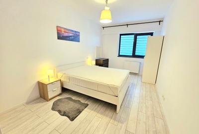 Apartament cu 2 camere semidecomandat, mobilat în Uverturii