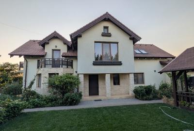 Casă individuală cu 4 camere cu Canalizare în Becicherecu Mic