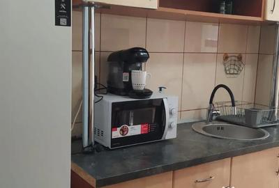 Apartament cu 3 camere decomandat în Circumvalațiunii - 9