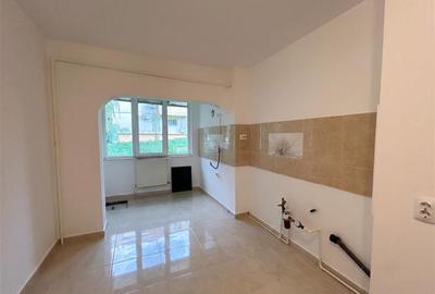 Apartament cu 4 camere decomandat în Obcini