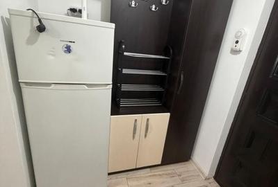 Garsonieră în Brazda lui Novac