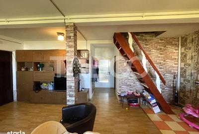 Apartament cu 3 camere decomandat, mobilat în Vasile Aaron - 4