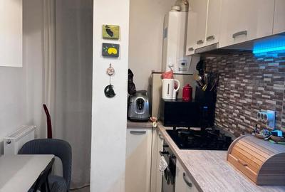 Apartament cu 2 camere decomandat în Titan - 1