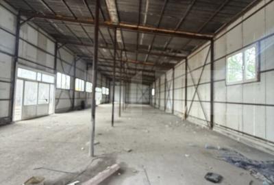 Spațiu comercial, de 1,120 mp, în Central - 3