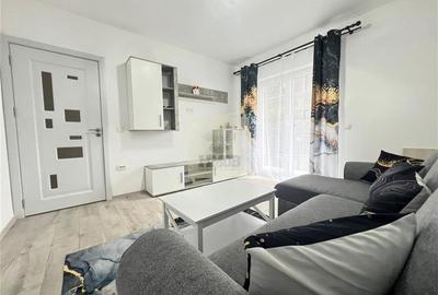Apartament cu 3 camere decomandat, mobilat în Exterior Est