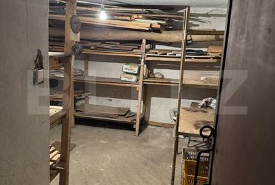 Apartament cu 2 camere decomandat în Gojdu