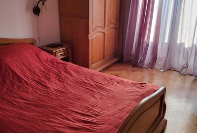 Apartament cu 3 camere semidecomandat în Titan - 2