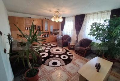 Casă cu 4 camere cu Teren 1045 Mp în Brădești - 3