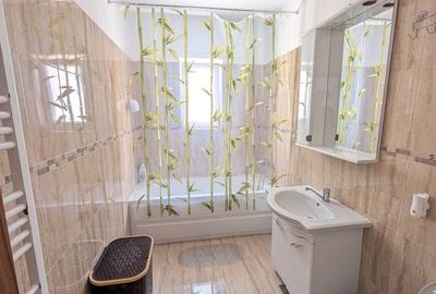 Apartament cu 2 camere decomandat în Florești - 2