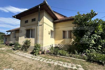 Casă cu 3 camere în Central