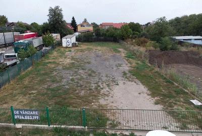 Teren de 1000 mp, în Central