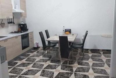 Apartament cu 3 camere decomandat în Central - 1
