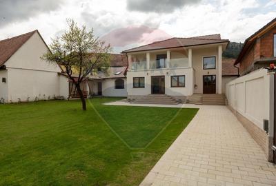 Proprietate specială, de 120 mp, în Rășinari - 3