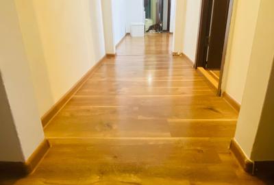 Apartament cu 3 camere semidecomandat în Exterior Vest - 2