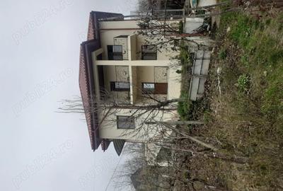 Casă în Central - 1